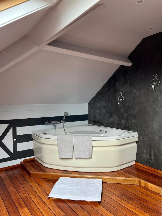 Bed and Breakfast La Borzeux Stavelot Esterno foto